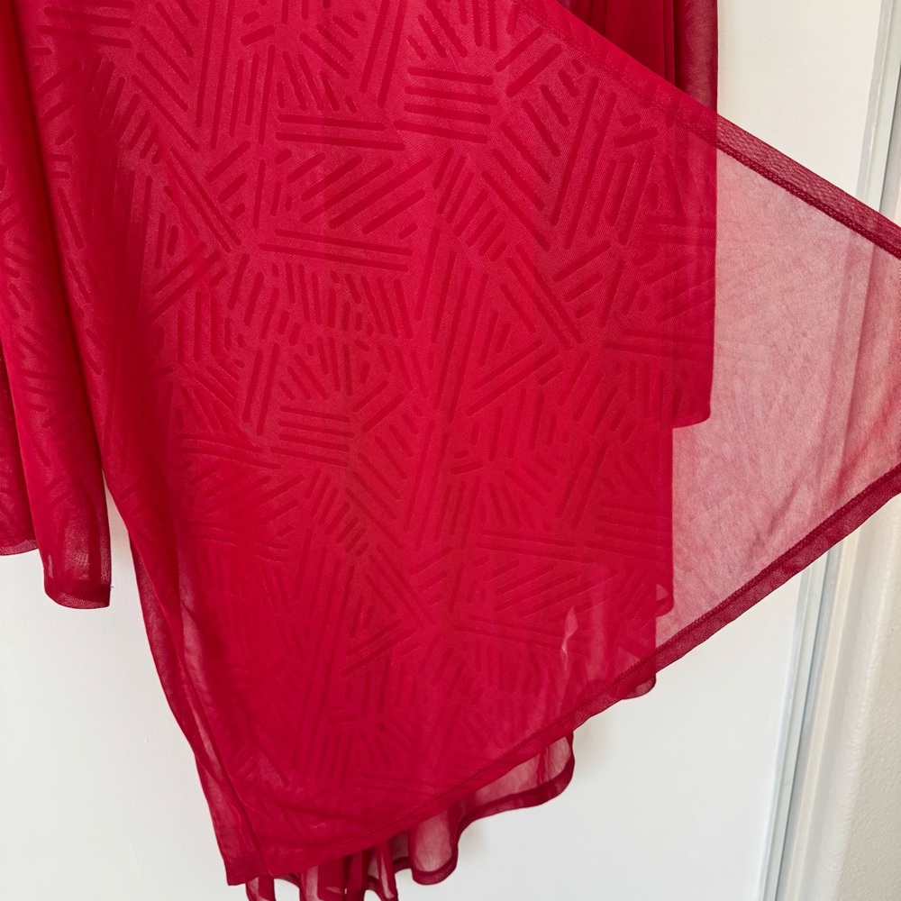 LulaRoe Lindsay Sheer Bell Sleeve Red Kimono Wrap Size Large - Picture 5 of 6